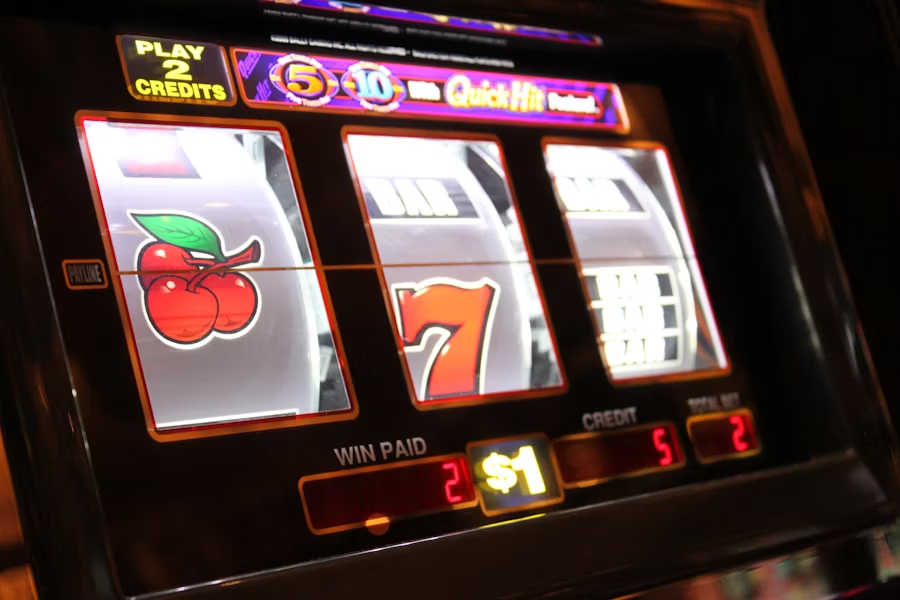 SLOT PAT1