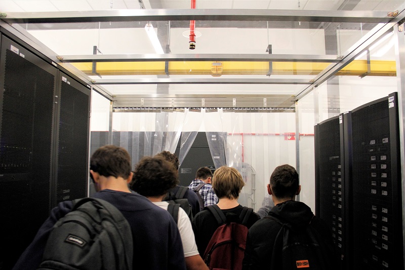 Estudantes entram no mundo da Computação Científica